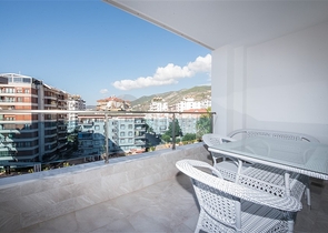 Furnished 1+1 apartment in the heart of Alanya
