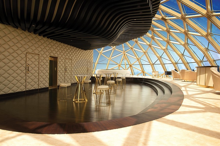 Six-storey House with luxury furniture and swimming pool in Dubai