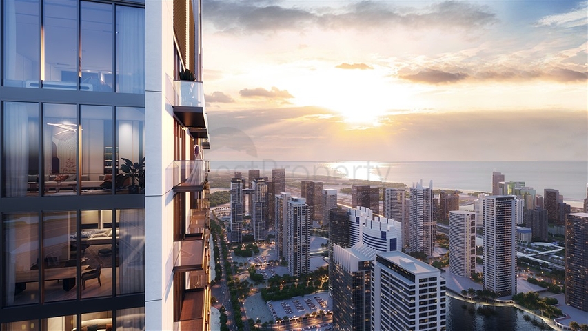 Apartments with sea view in Dubai