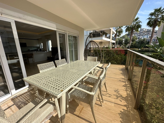 Garden duplex 3+1 in Konakli district