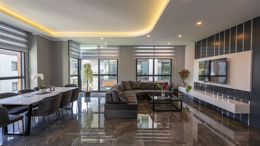 Furnished 4+1 apartment in Oba