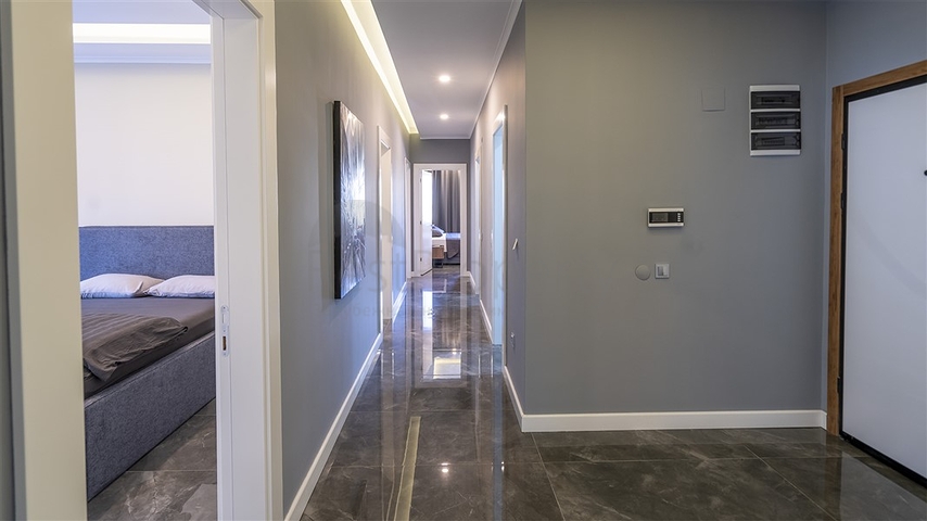 Furnished 4+1 apartment in Oba