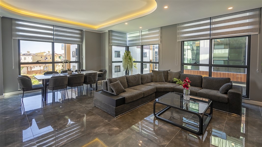 Furnished 4+1 apartment in Oba