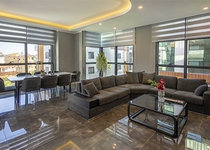 Furnished 4+1 apartment in Oba