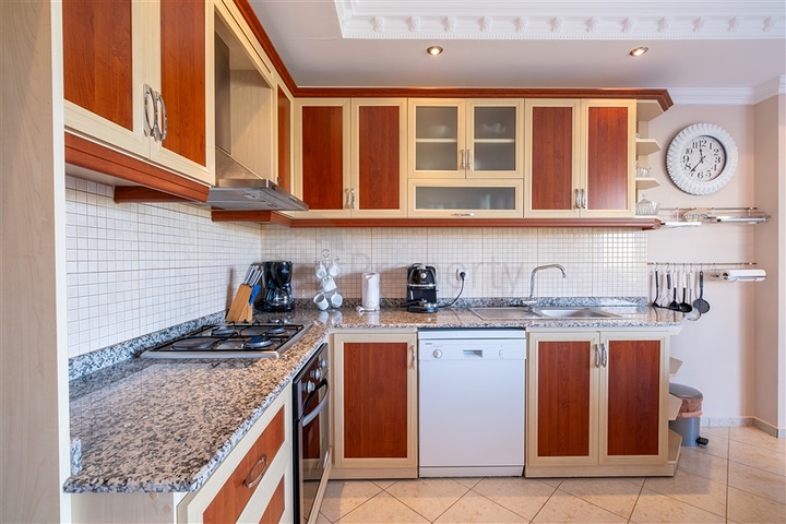 Spacious 2+1 apartment in a picturesque part of Mahmutlar district