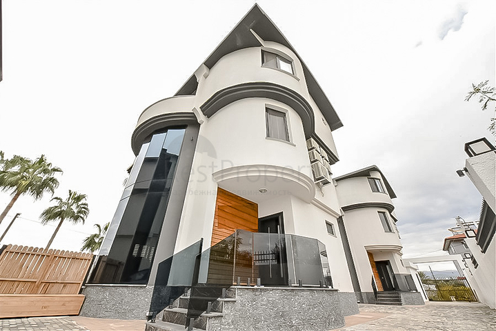 Stylish 4+1 villa in the Pajallar area Stylish 4+1 villa in the Pajallar area