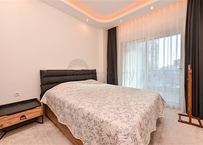 1+1 apartment in a premium complex in Mahmutlar district 