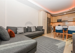 1+1 apartment in a premium complex in Mahmutlar district 