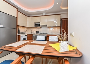 1+1 apartment in a premium complex in Mahmutlar district 