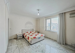 Spacious 2+1 apartment in Mahmutlar district