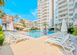 Spacious 2+1 apartment in Mahmutlar district