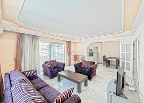 Spacious 2+1 apartment in Mahmutlar district