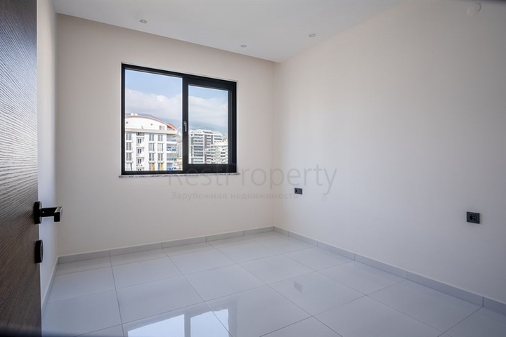 1+1 apartment in a popular residential complex in Mahmutlar district