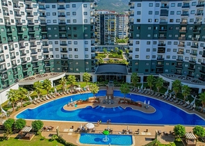 1+1 apartment in a popular residential complex in Mahmutlar district