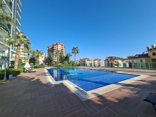 Spacious 3+1 apartment in Cikcilli district