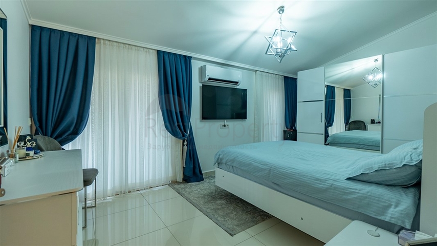 2+1 penthouse near Cleopatra Beach