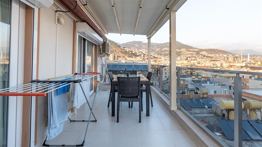 2+1 penthouse near Cleopatra Beach