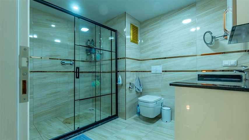 2+1 penthouse near Cleopatra Beach