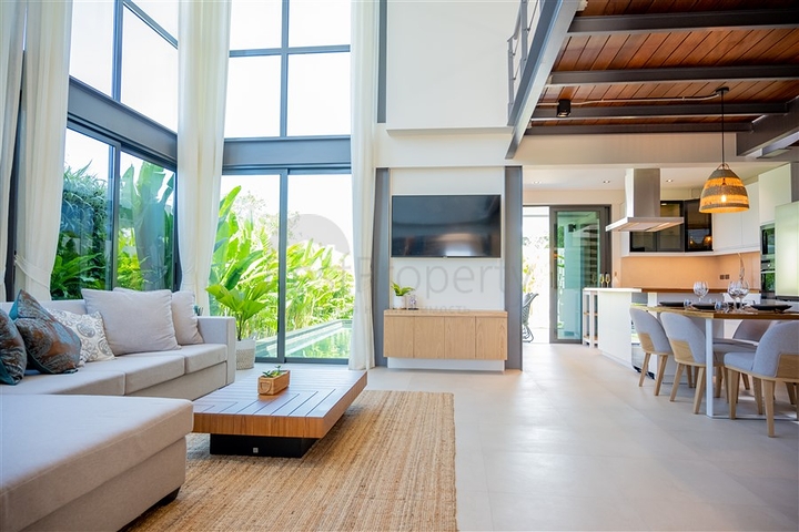 Luxury villas in Phuket's premium location