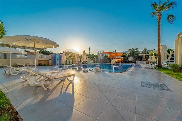 2+1 penthouse in a complex from a quality developer 