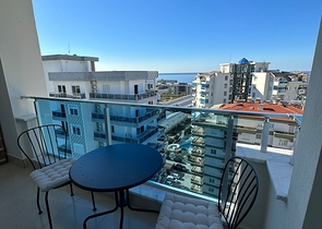 2+1 penthouse in a complex from a quality developer 