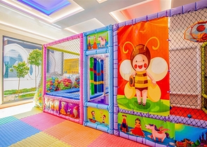 2+1 penthouse in a complex from a quality developer 