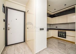 One-bedroom apartment in a new complex in the center of Alanya