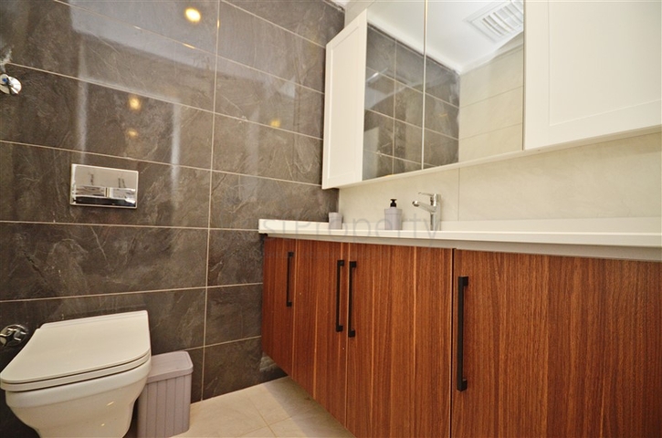 One-bedroom apartment in a picturesque area of Alanya and within walking distance to the sea