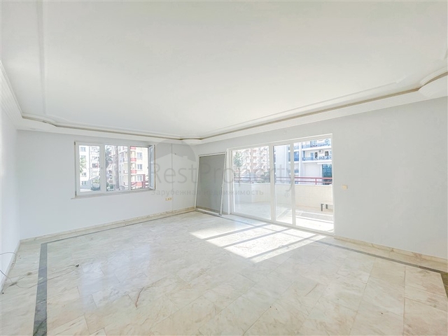 2+1 apartment in Mahmutlar district