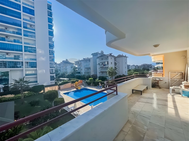 2+1 apartment in Mahmutlar district