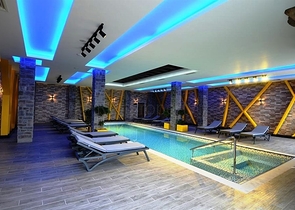 Furnished two-bedroom apartment in a residential complex with rich infrastructure