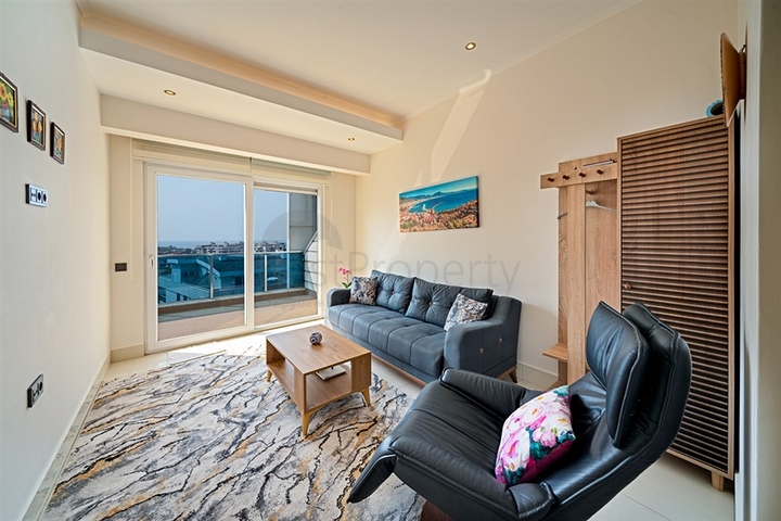 3+1 apartment with sea view in Tosmura