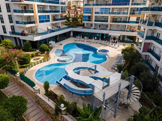 3+1 apartment with sea view in Tosmura