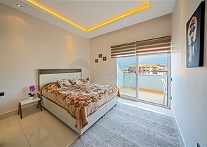 3+1 apartment with sea view in Tosmura