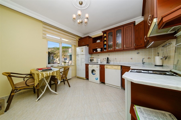 3+1 apartment in Cleopatra beach area