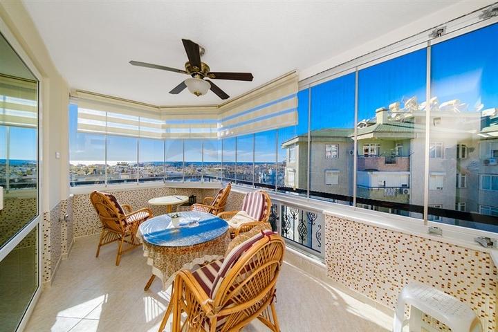 3+1 apartment in Cleopatra beach area