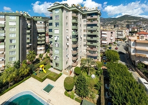 3+1 apartment in Cleopatra beach area