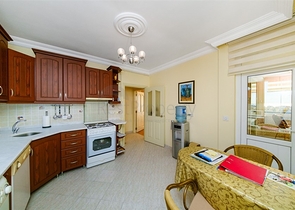 3+1 apartment in Cleopatra beach area