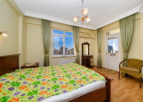 3+1 apartment in Cleopatra beach area