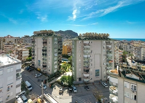 3+1 apartment in Cleopatra beach area