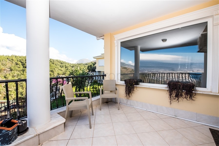 3+1 villa for quiet living and relaxation in Alanya