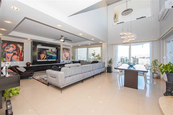 3+1 villa for quiet living and relaxation in Alanya