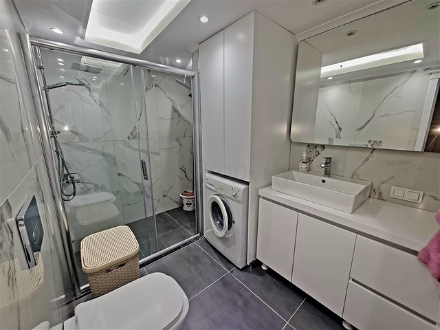 Spacious, bright two-bedroom apartment with two balconies