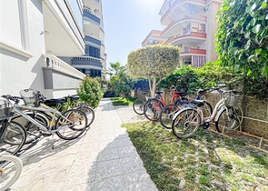 Spacious, bright two-bedroom apartment with two balconies