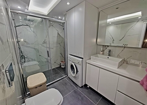 Spacious, bright two-bedroom apartment with two balconies