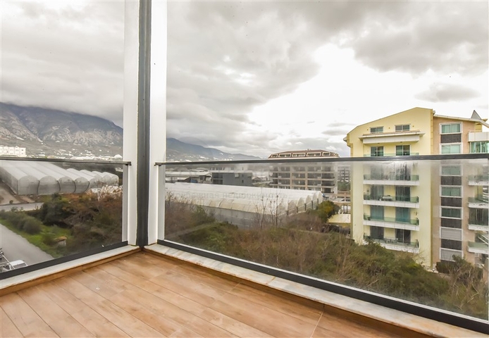 1+1 apartment 100m from the Mediterranean sea in the Kestel area