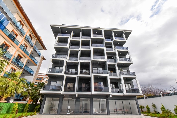 1+1 apartment 100m from the Mediterranean sea in the Kestel area