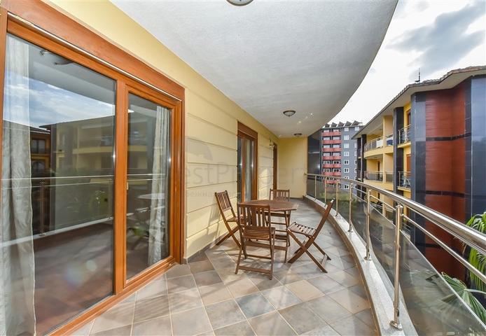 Luxury 2+1 apartment on the first line in the center of Alanya