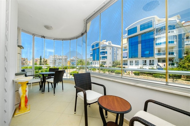 Furnished 2+1 apartment in the center of Alanya