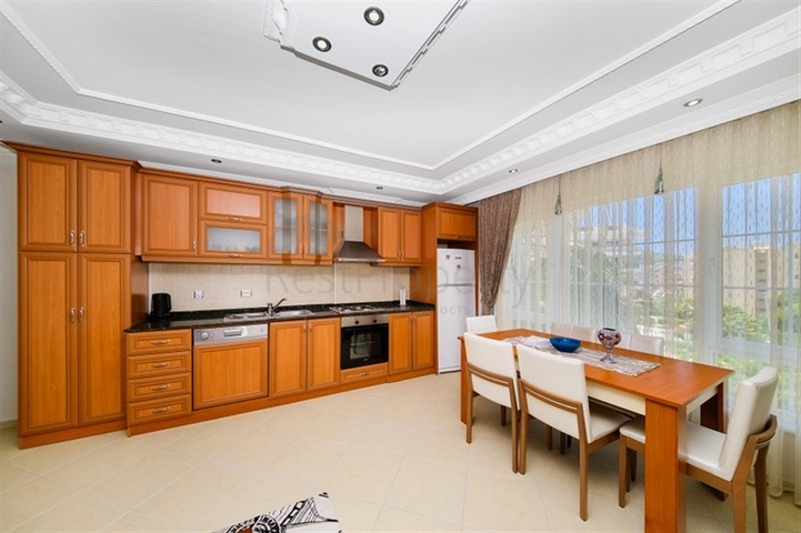 Furnished 2+1 apartment in the center of Alanya